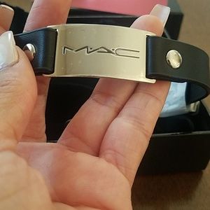 MAC EMPLOYEE CUFF/NECKLACE